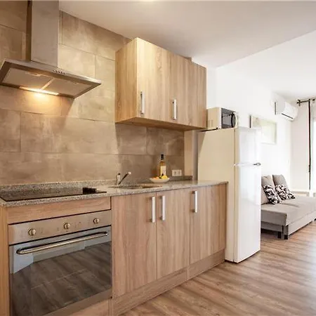 Avinguda De Barcelona, 41 3 12 Malgrat de Mar